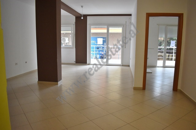 Office for rent in Bilal Sina Street, in Tirana, Albania.
The office is positioned on the 2nd techn